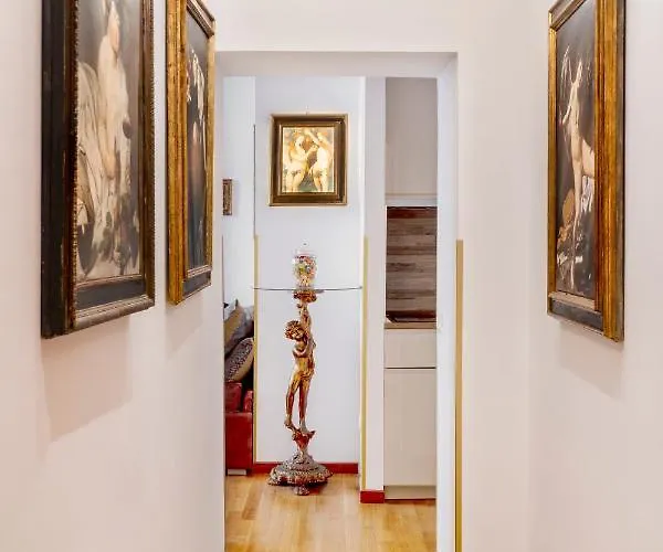 Appartamento Pantheon Caravaggio's House
